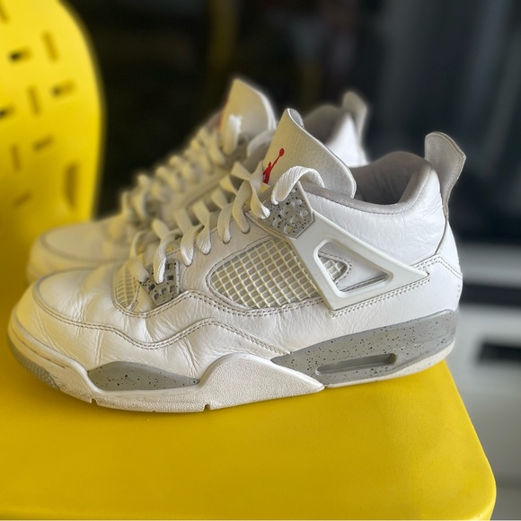 Jordan Retro White Oreos main image 3